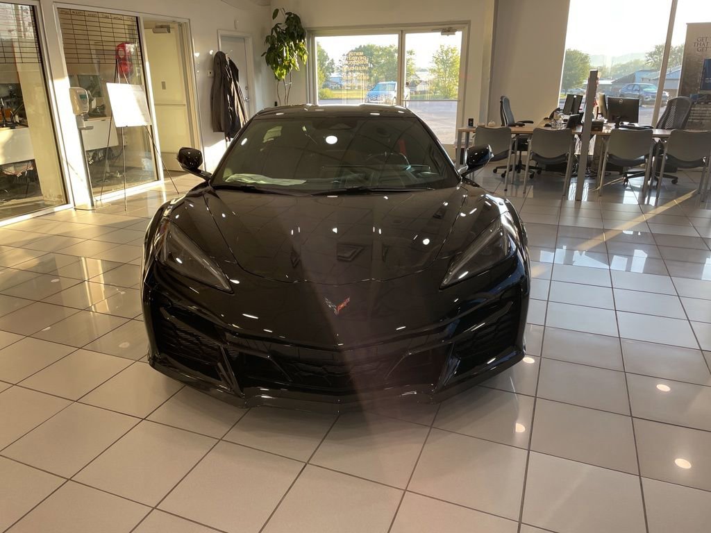 2026 Chevrolet Corvette Z06 3LZ photo 2