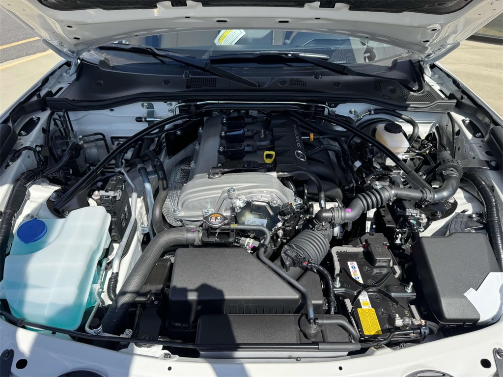 2025 Mazda MX-5 Miata Miata Grand Touring photo 11