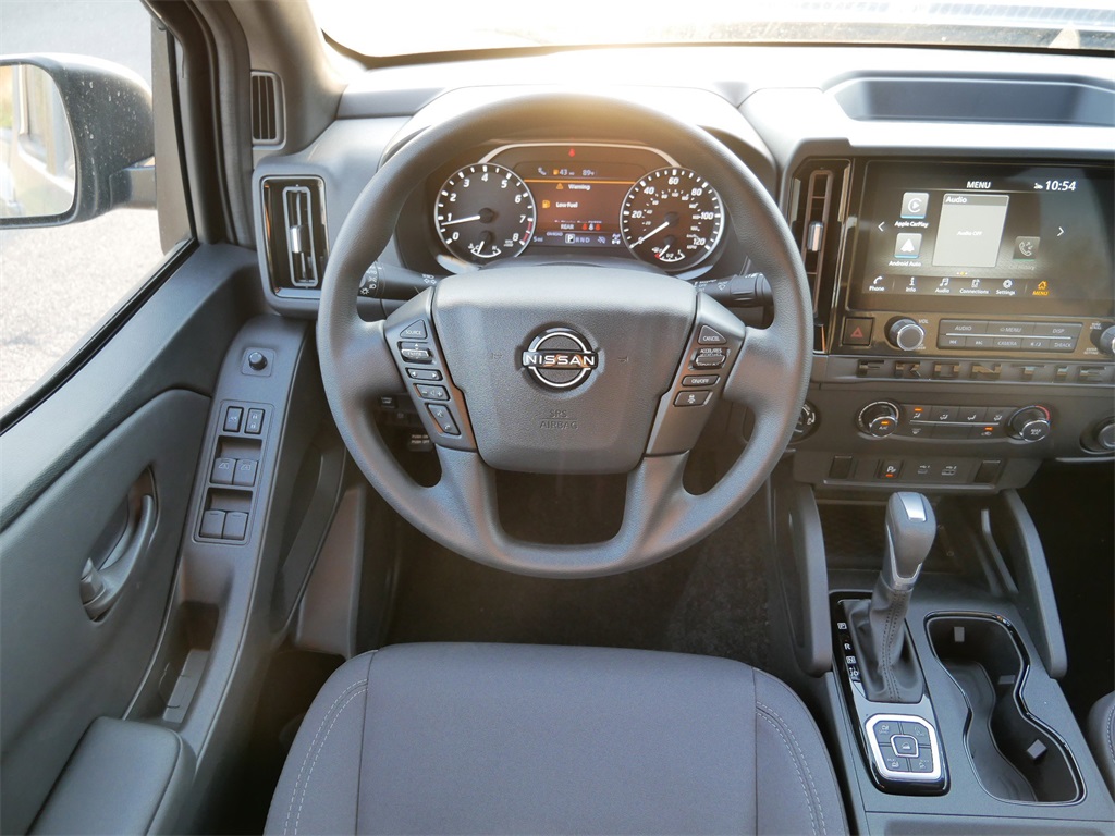 2026 Nissan Frontier SV photo 10