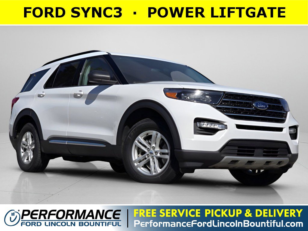 2023 Ford Explorer XLT's photo