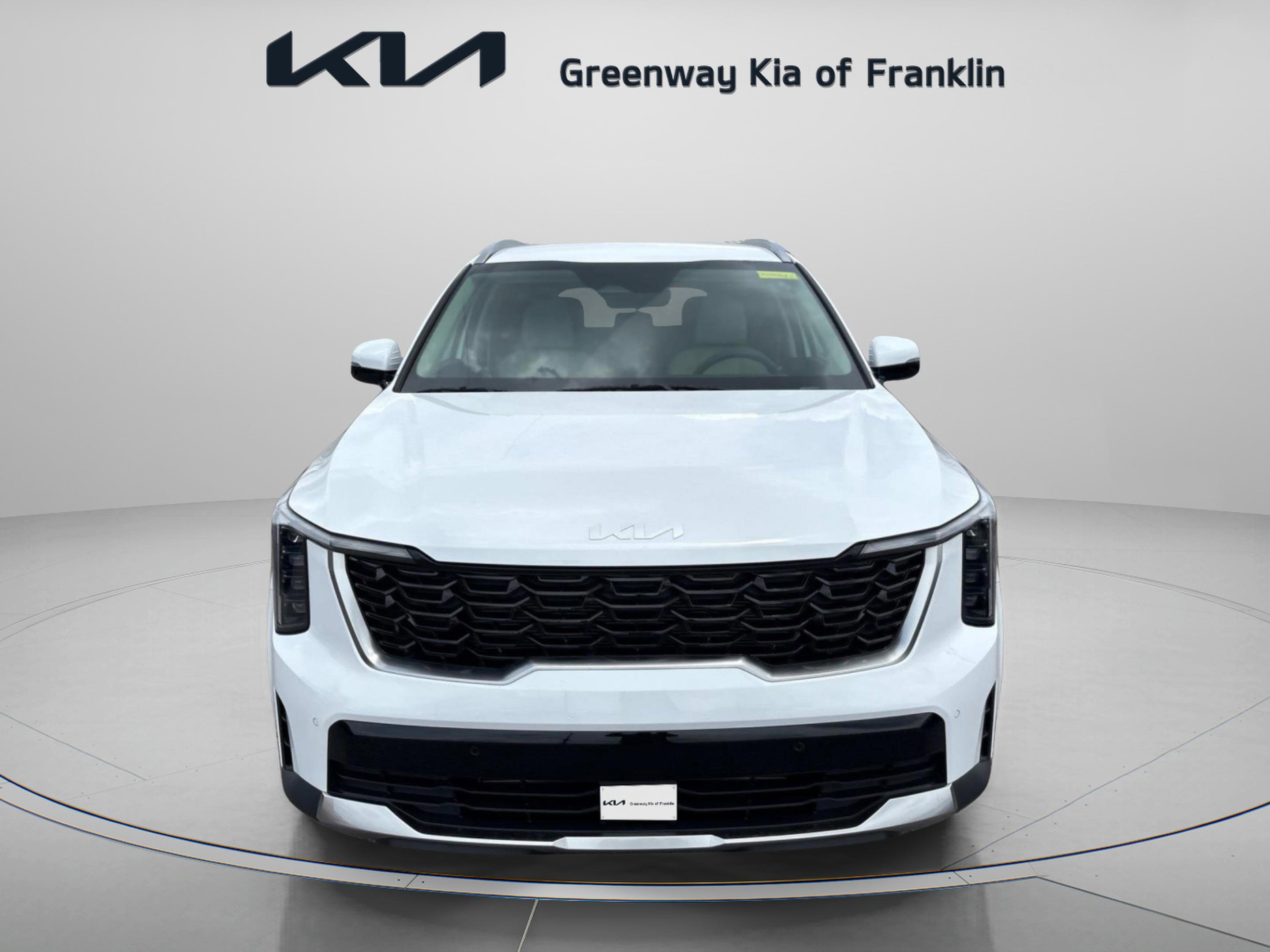 2025 Kia Sorento S photo 2
