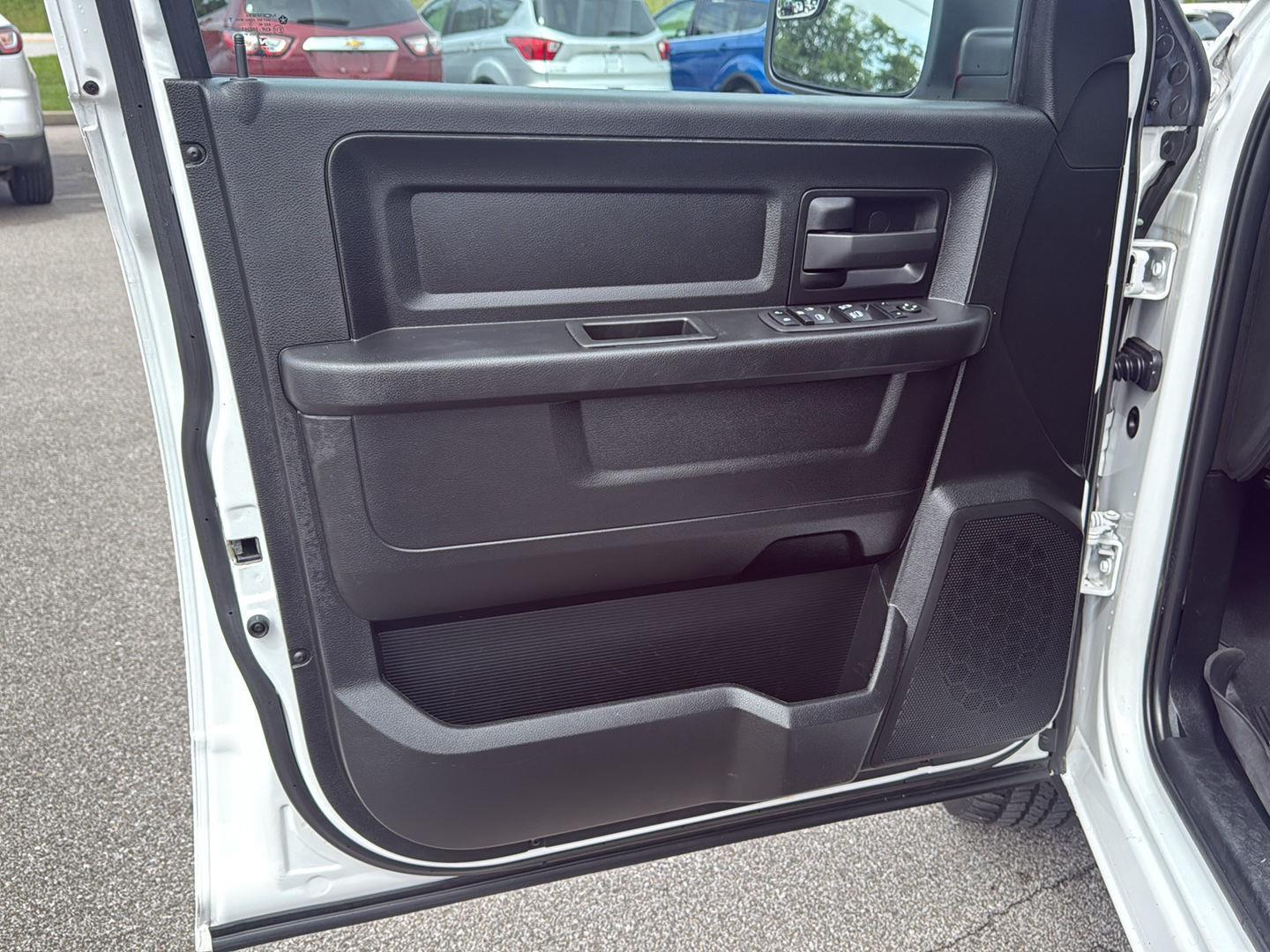 2023 Ram 1500 Classic Tradesman photo 19