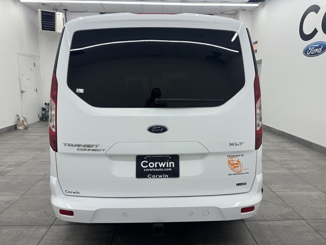 2023 Ford Transit Connect XLT photo 3