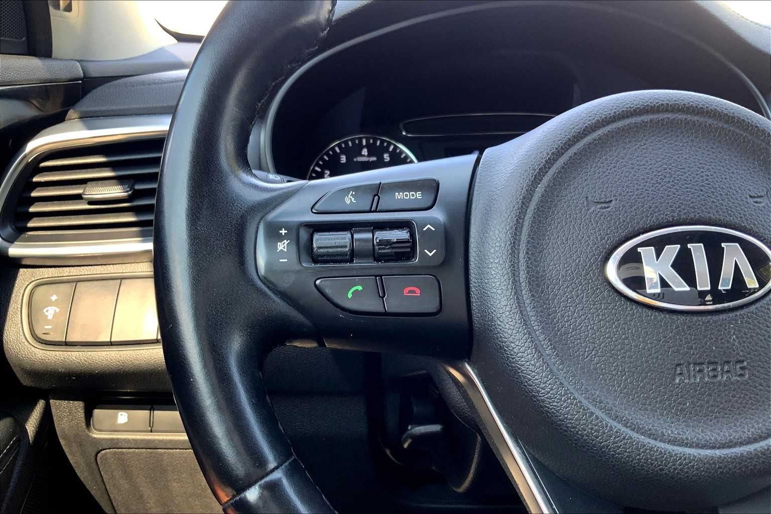 2016 Kia Sorento EX photo 19