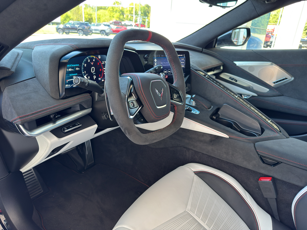 2023 Chevrolet Corvette Stingray 3LT photo 13