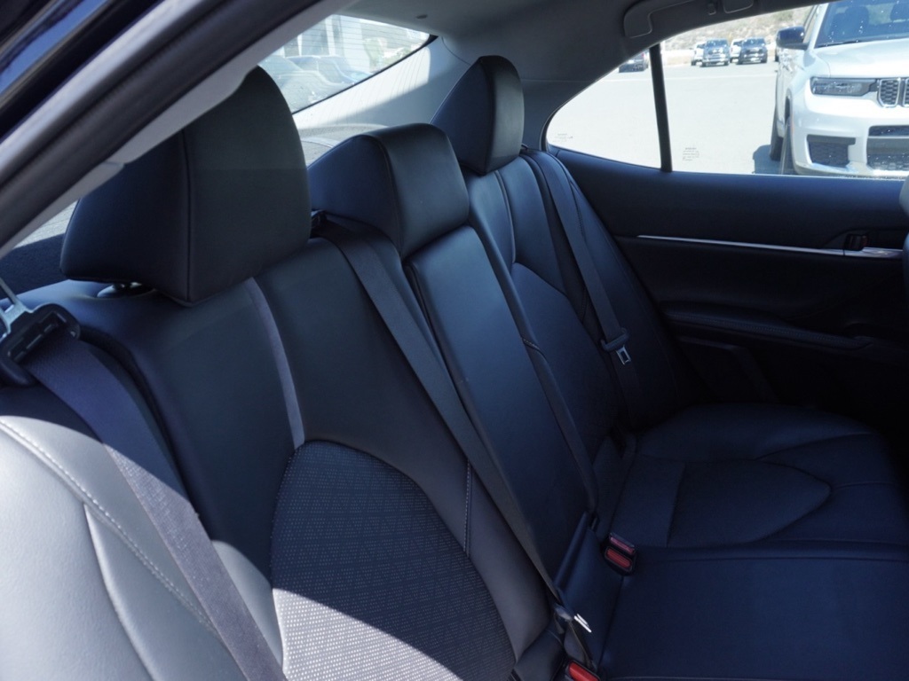 2023 Toyota Camry XSE photo 19