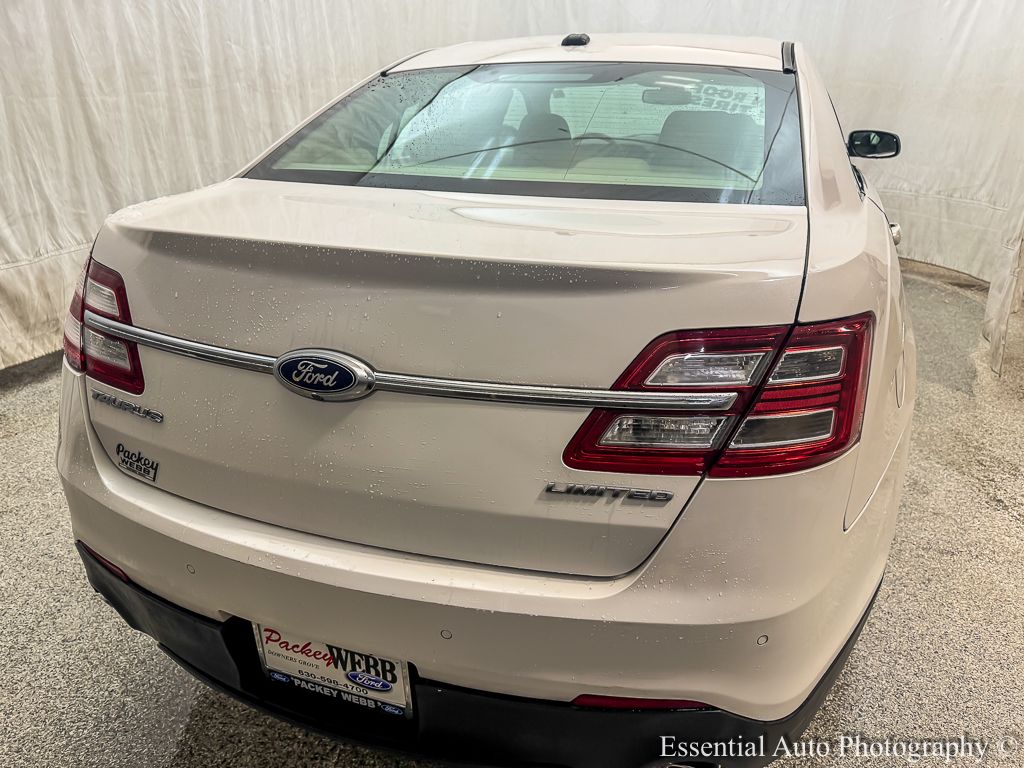 2017 FORD TAURUS - Image 8