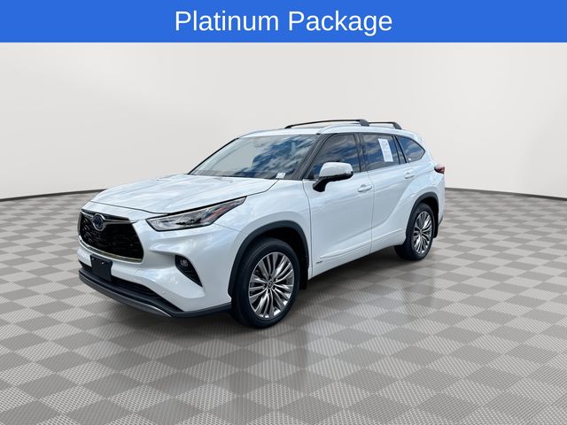 2022 Toyota Highlander Hybrid Platinum photo 4