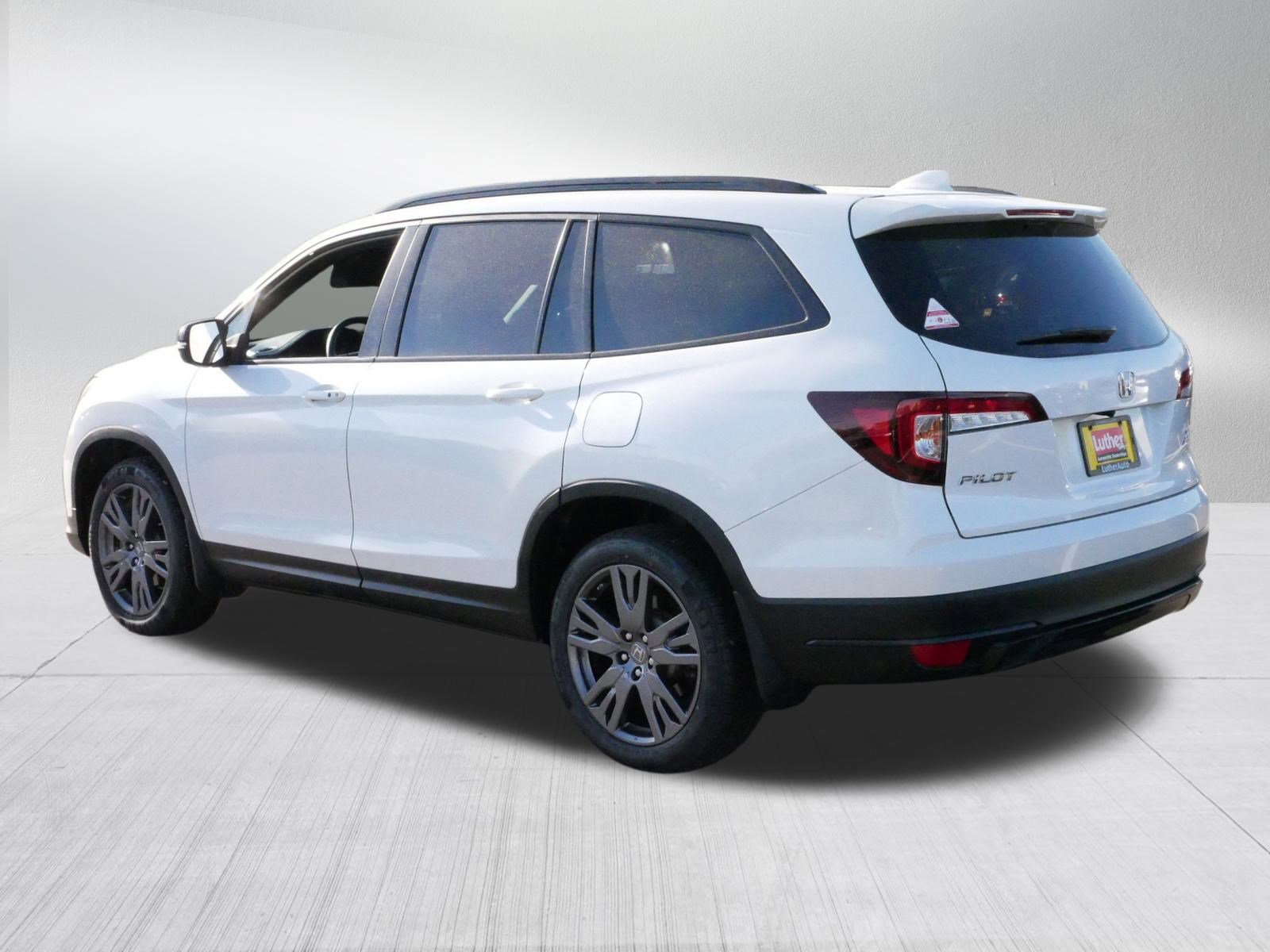 2022 Honda Pilot Sport photo 4
