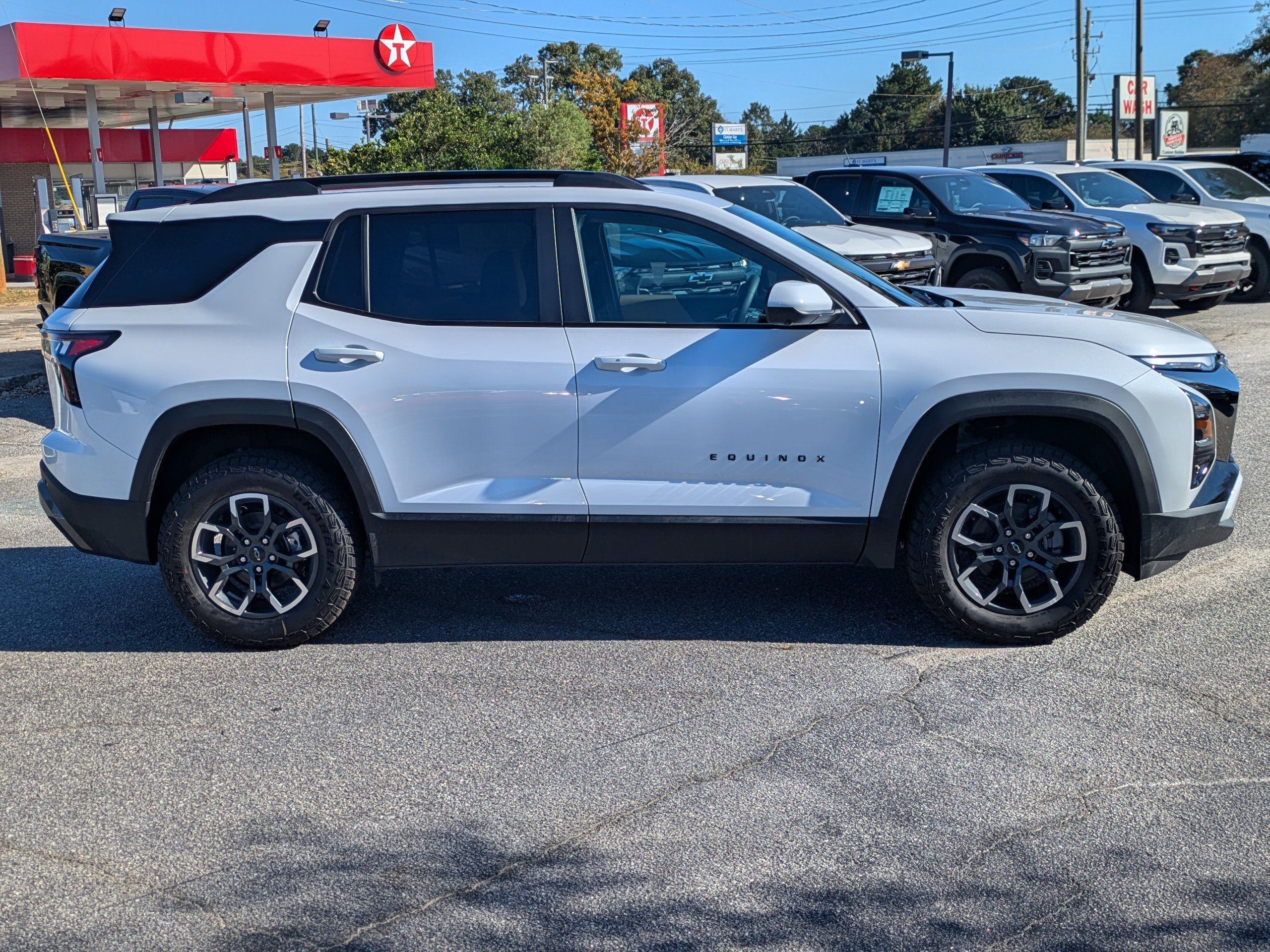 2026 Chevrolet Equinox ACTIV photo 3