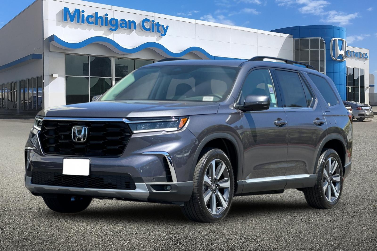 2025 Honda Pilot Touring's photo