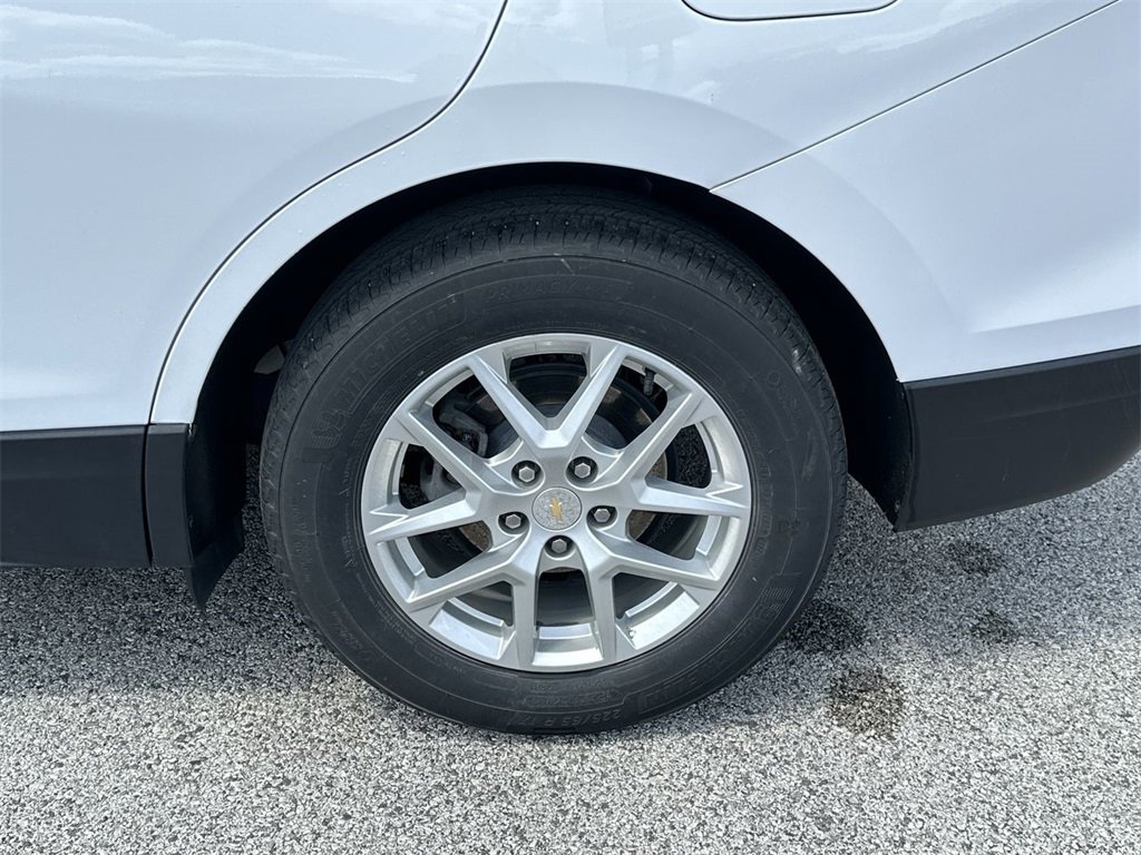 2023 Chevrolet Equinox LT photo 21