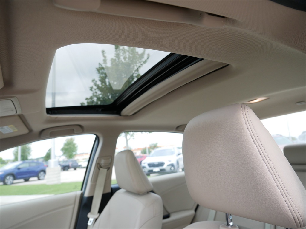 2017 Honda Accord EX-L photo 24