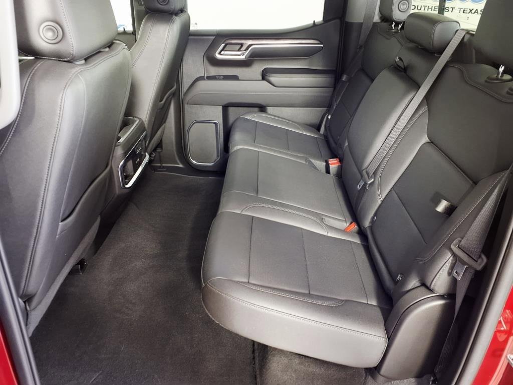 2023 Chevrolet Silverado 1500 LTZ photo 17