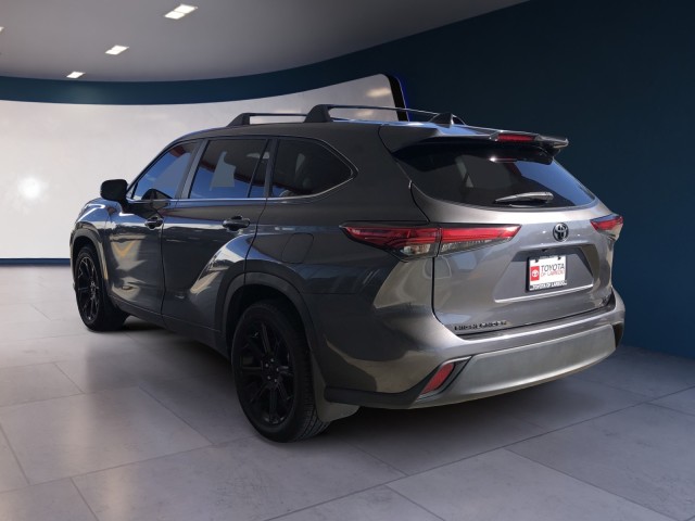 2023 Toyota Highlander XSE photo 3