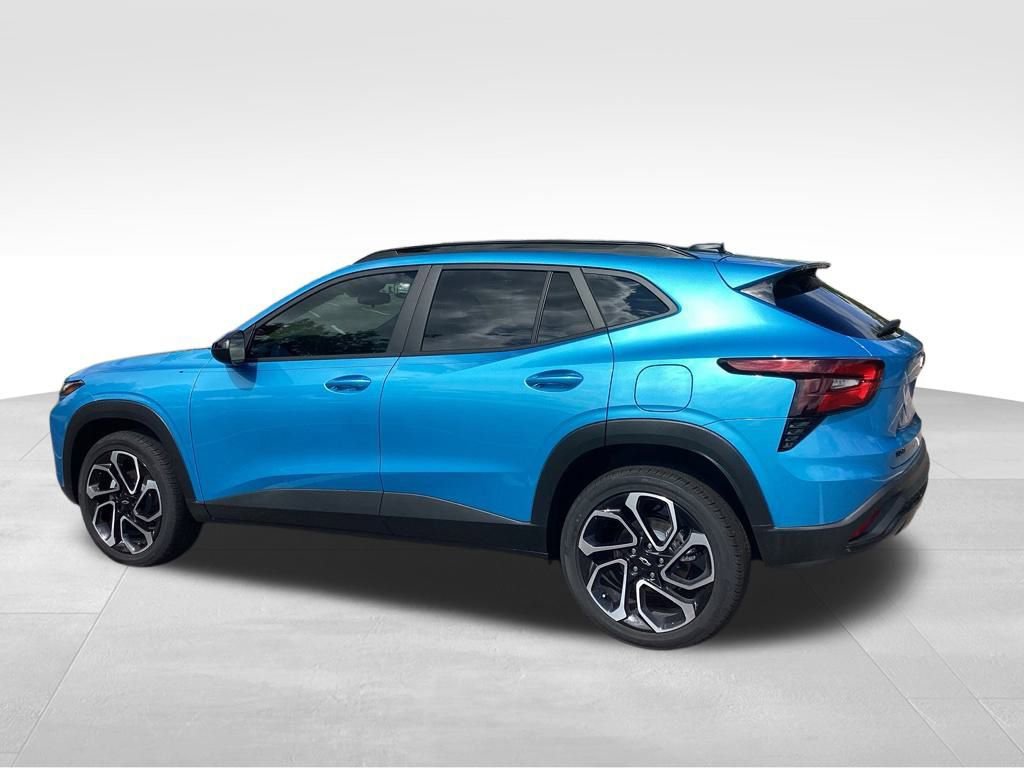 2025 Chevrolet Trax photo 4