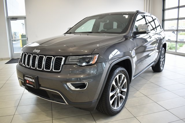 2018 Jeep Grand Cherokee Limited photo 2