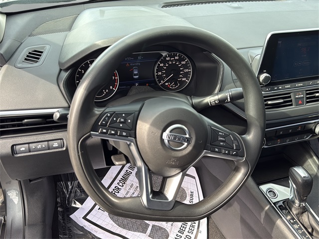 2019 Nissan Altima 2.5 S photo 17