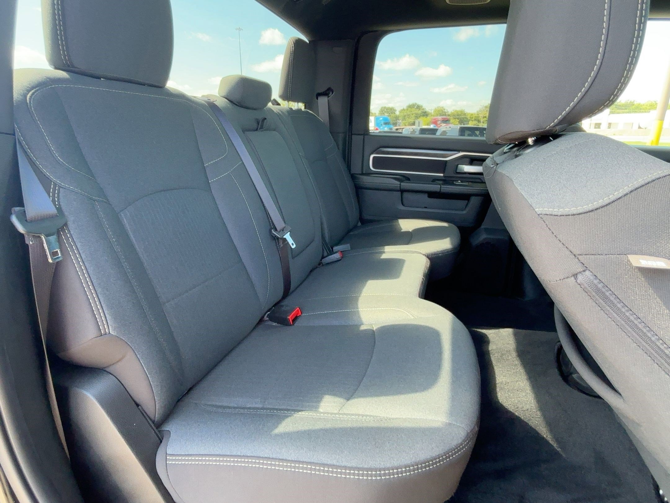 2024 Ram 2500 Big Horn photo 24