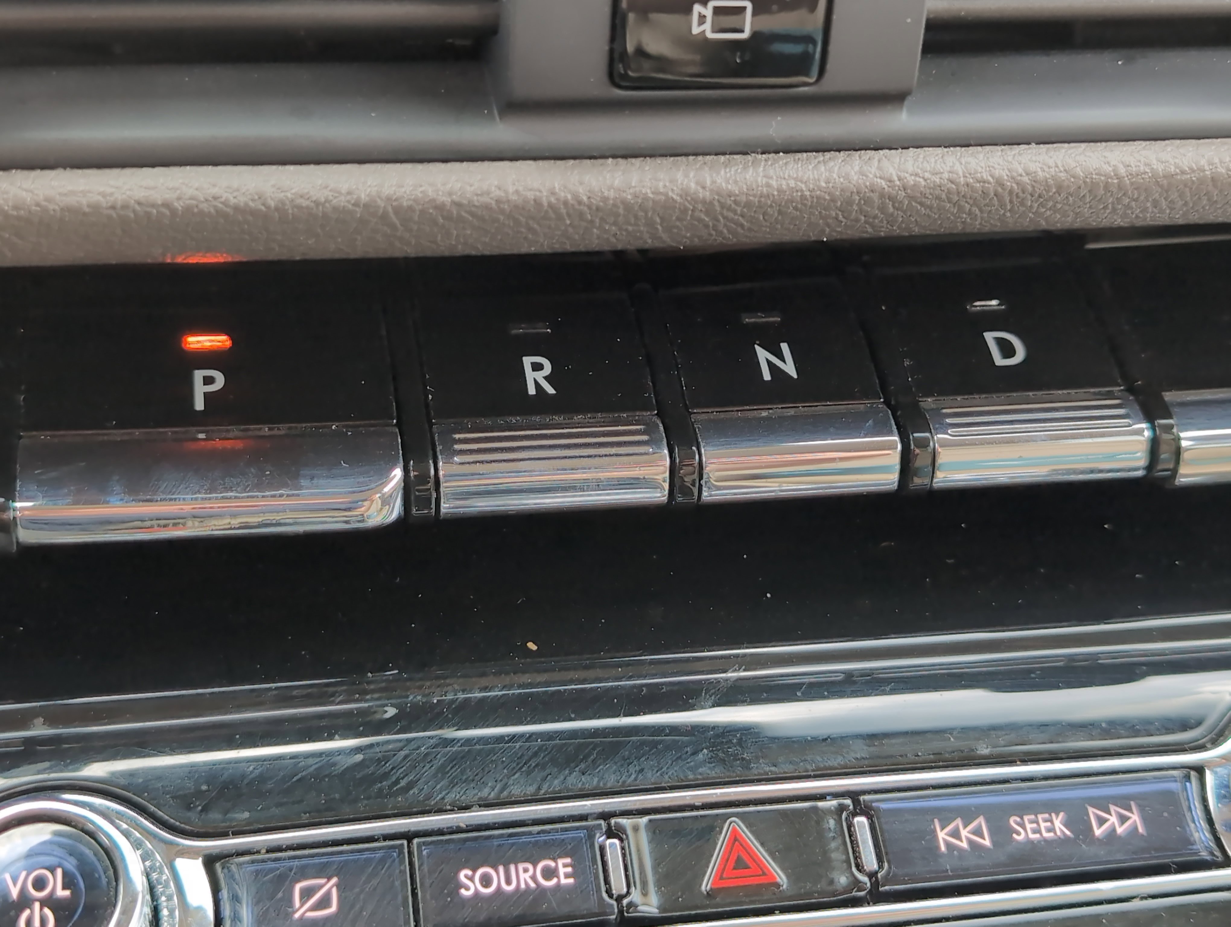 2020 Lincoln Corsair Standard photo 21