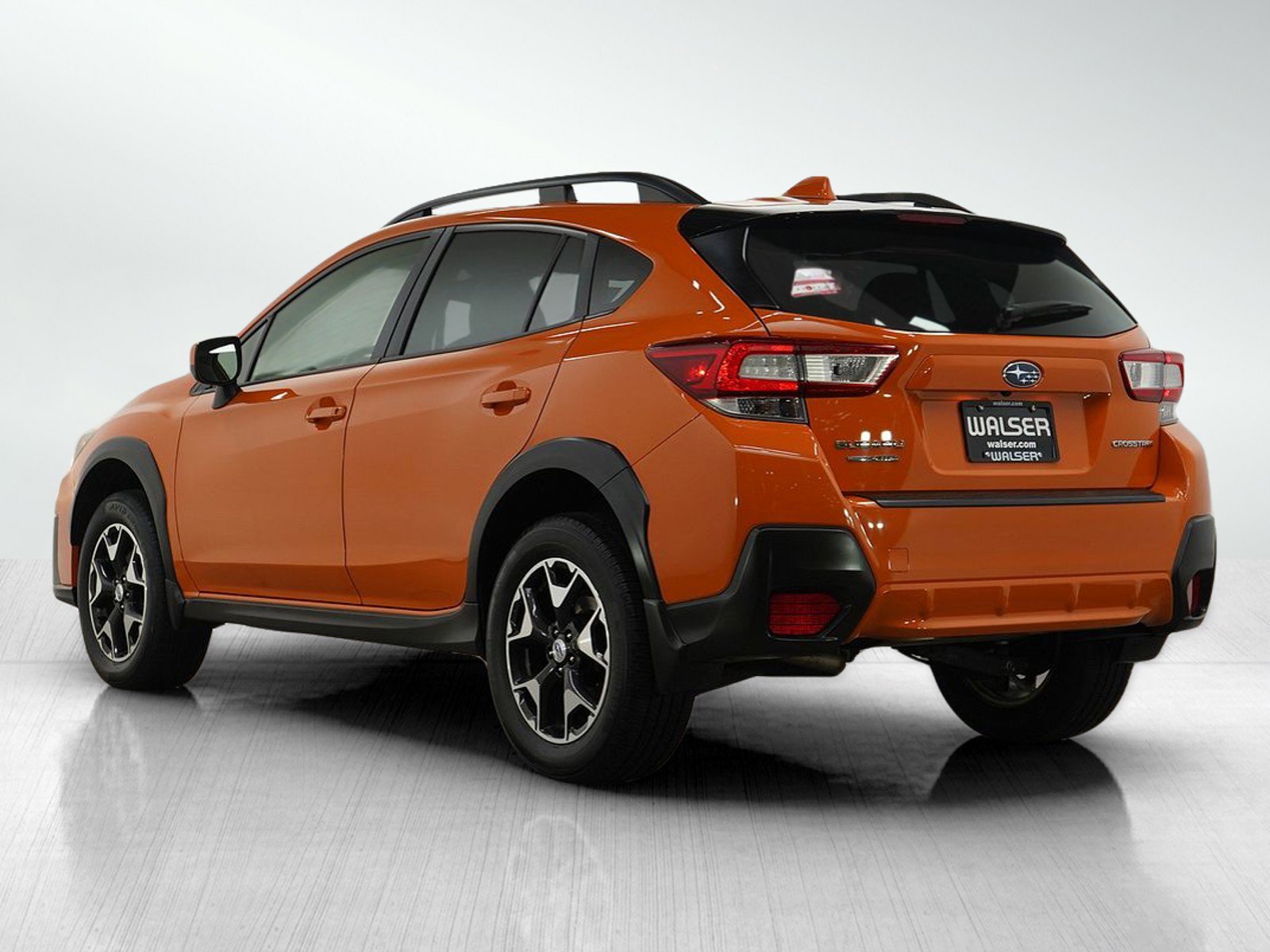 2018 Subaru Crosstrek 2.0i Premium photo 3