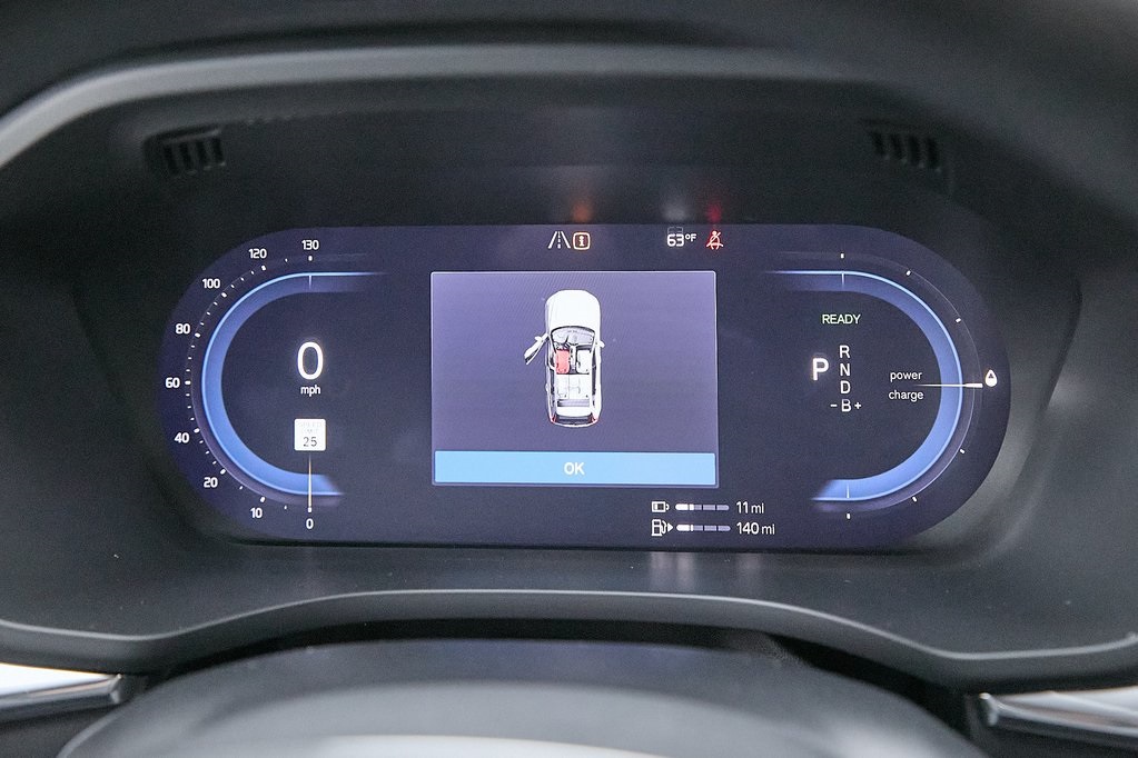 2025 VOLVO XC60 - Image 14
