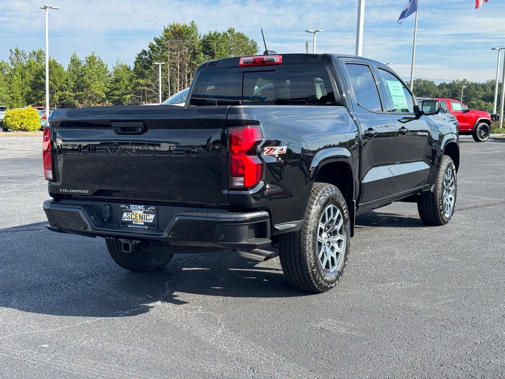 2026 Chevrolet Colorado Z71 photo 3