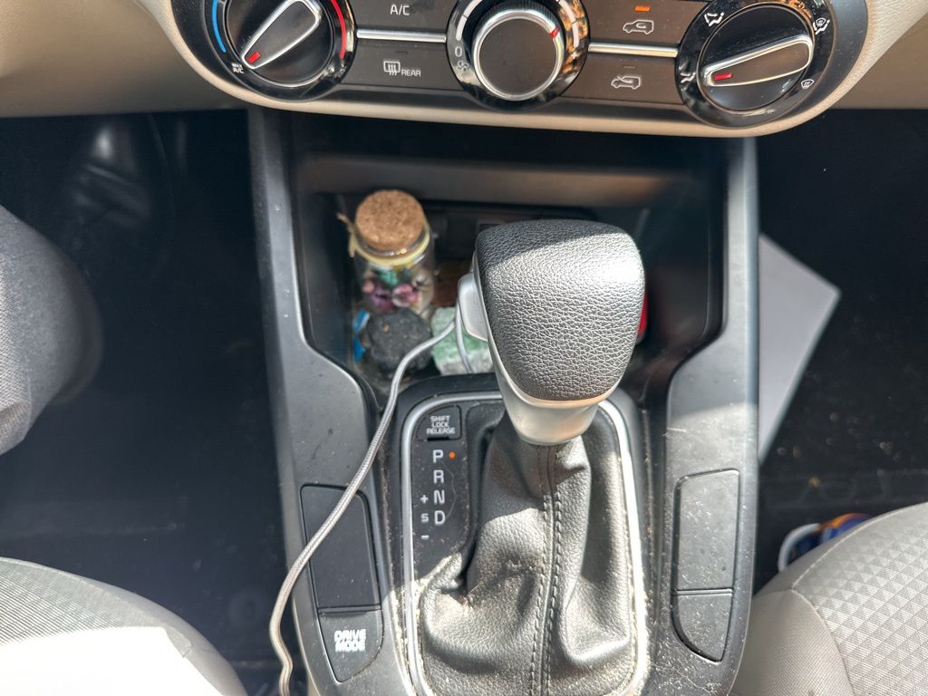 2023 Kia Soul LX photo 22
