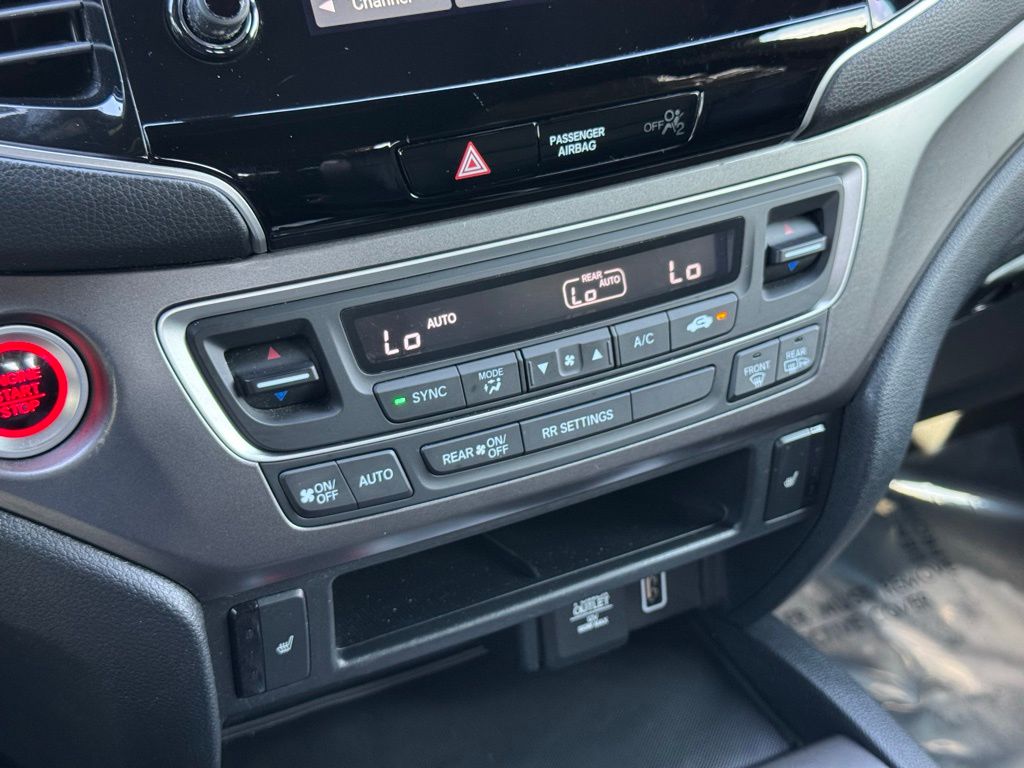 2019 Honda Passport EX-L photo 35