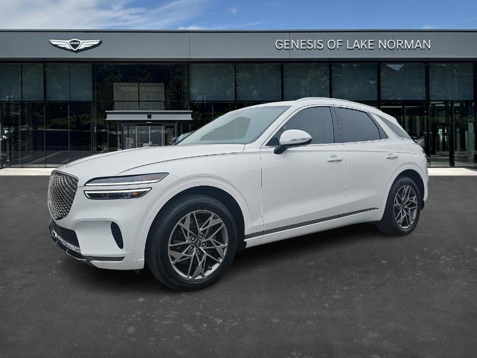 2022 GENESIS GV70 Standard's photo