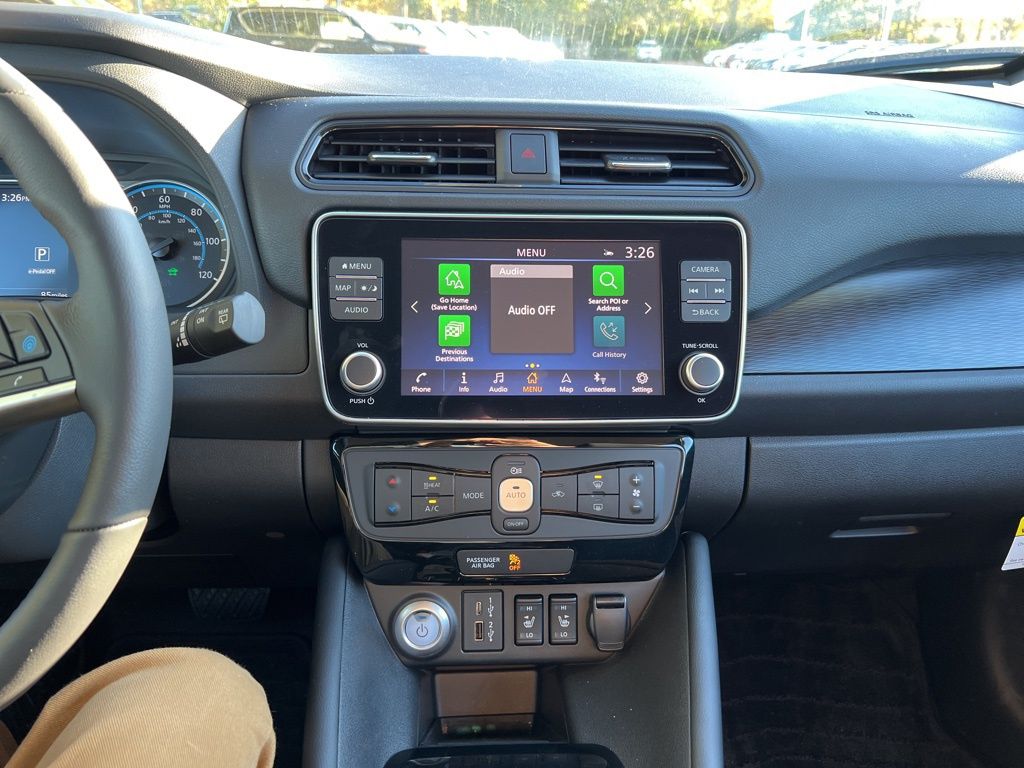 2024 Nissan Leaf SV Plus photo 9