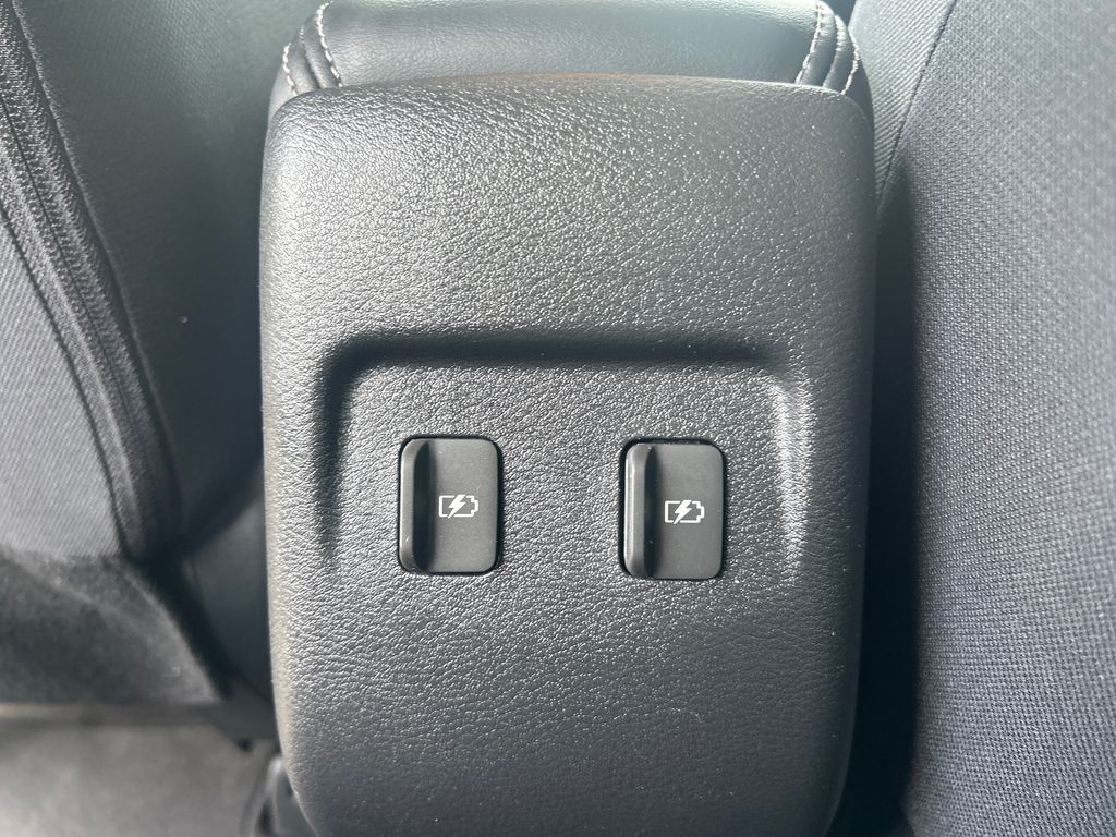 2023 Nissan Kicks SV photo 21