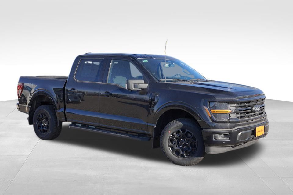 2025 Ford F-150 XLT's photo