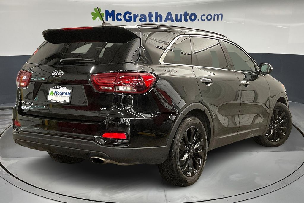 2020 Kia Sorento S photo 12