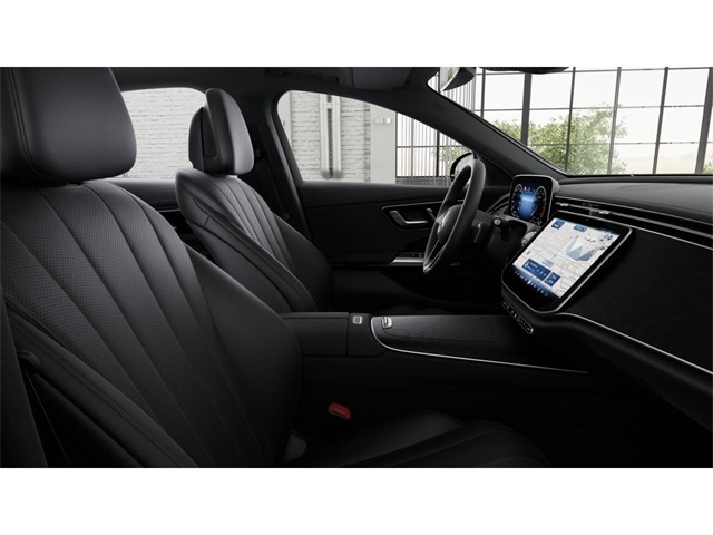 2026 Mercedes Benz E 350 4MATIC Sedan photo 4