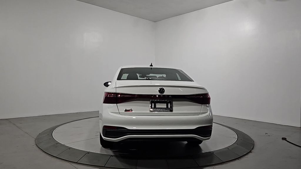 2025 Volkswagen Jetta 1.5T Sport photo 4