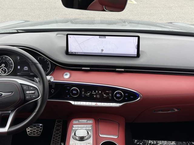 2023 Genesis GV70 3.5T Sport photo 7