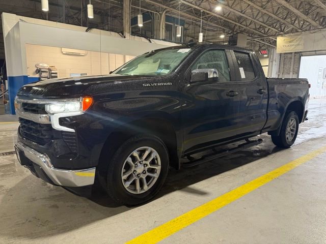 2023 Chevrolet Silverado 1500 LT's photo