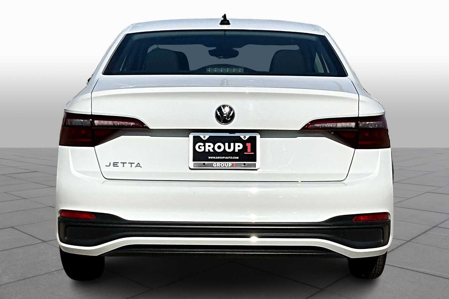 2024 Volkswagen Jetta S photo 4