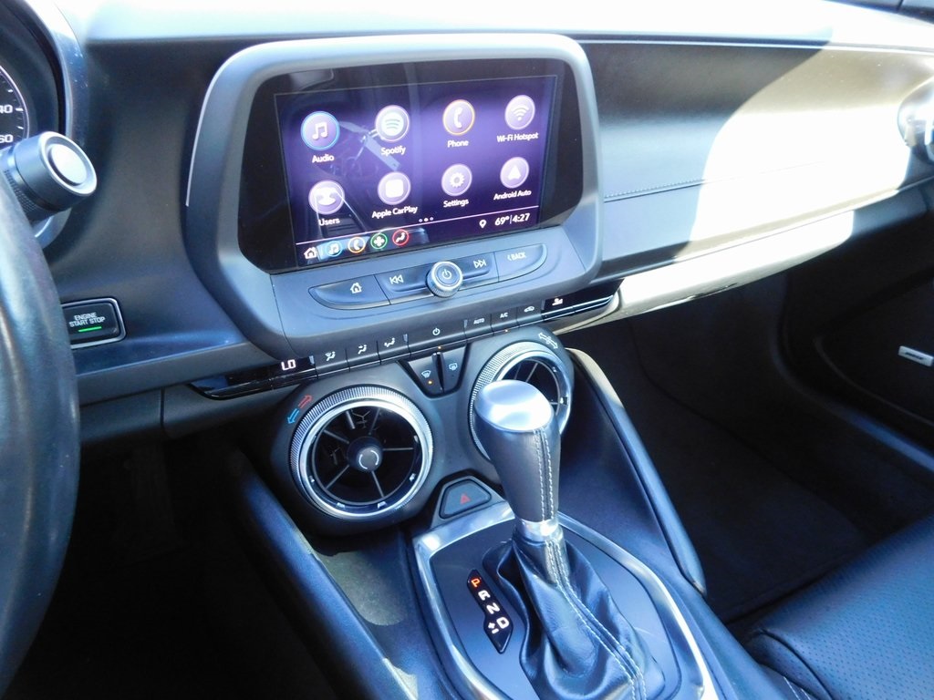 2019 Chevrolet Camaro 1LT photo 25