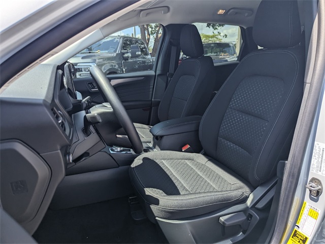 2025 Ford Escape Active photo 5