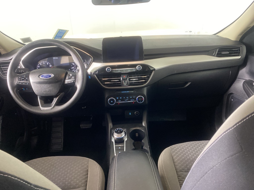 2020 Ford Escape SE photo 2