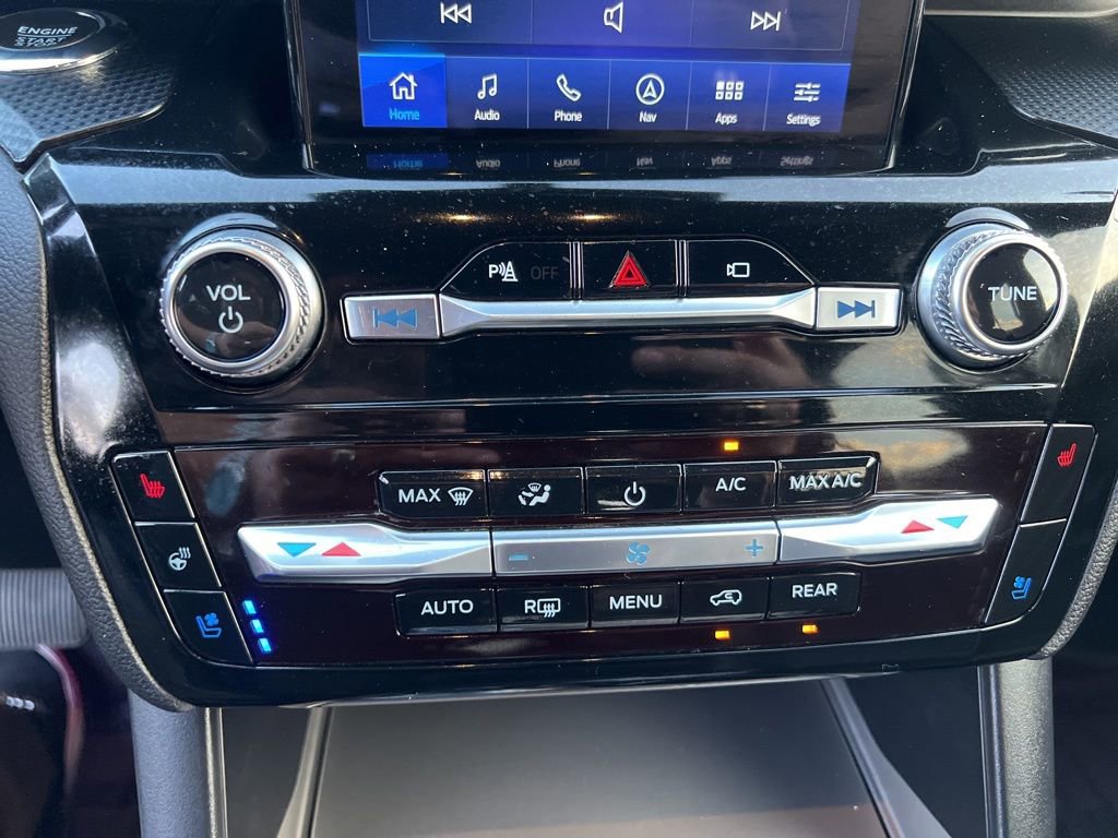 2022 Ford Explorer ST photo 13