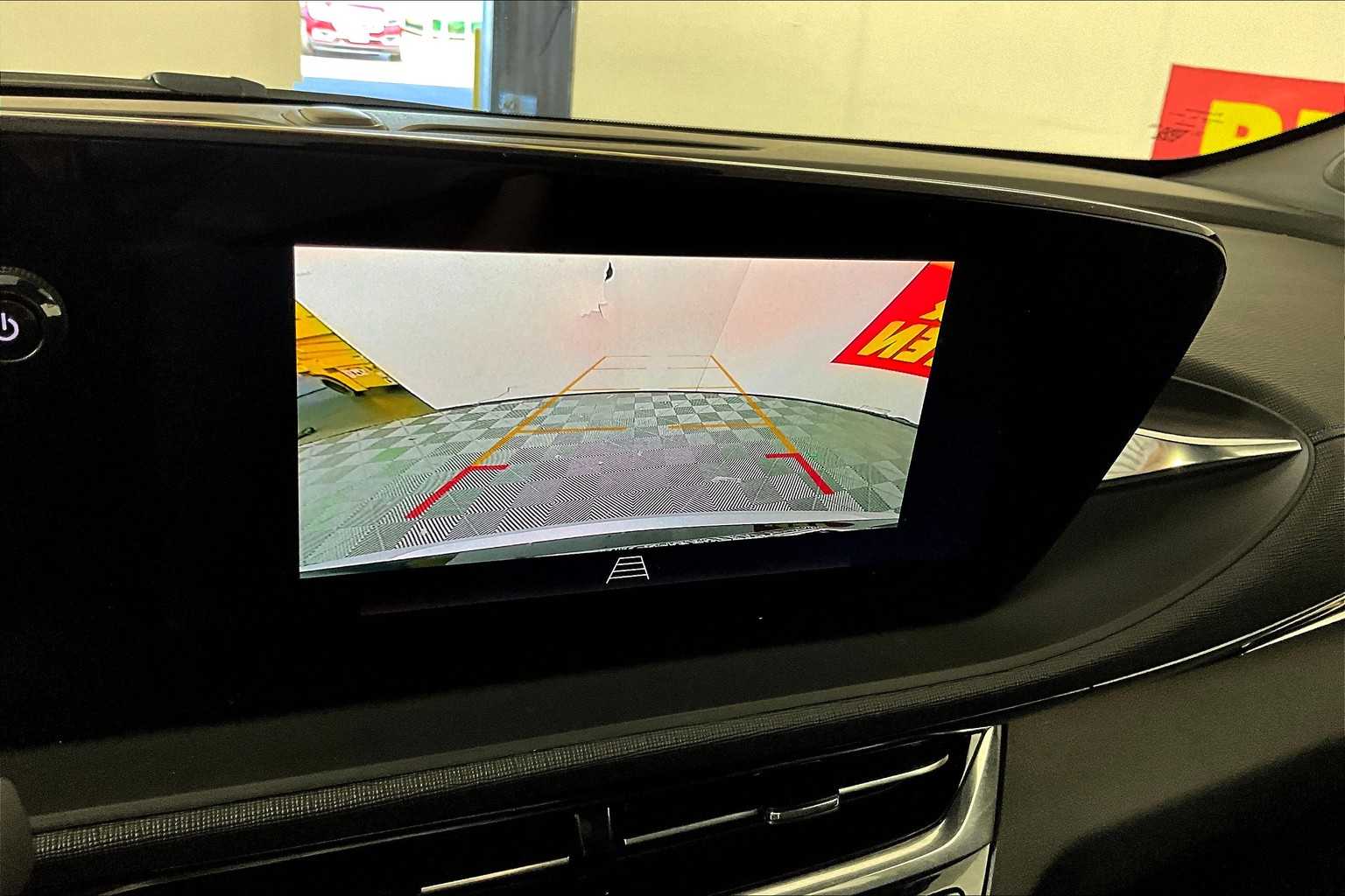 2024 Buick Envista ST photo 23