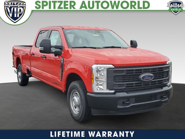 2024 Ford F-350 Super Duty XL's photo