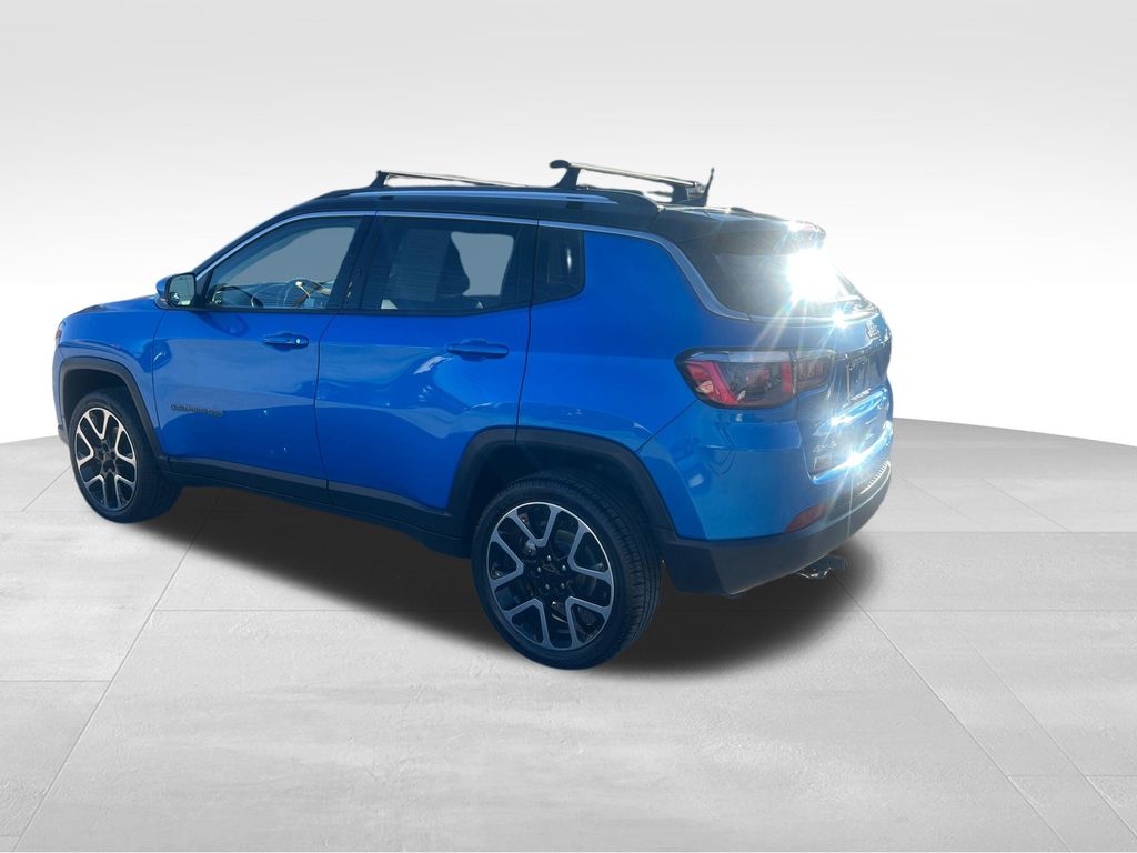 2017 Jeep Compass Limited photo 3