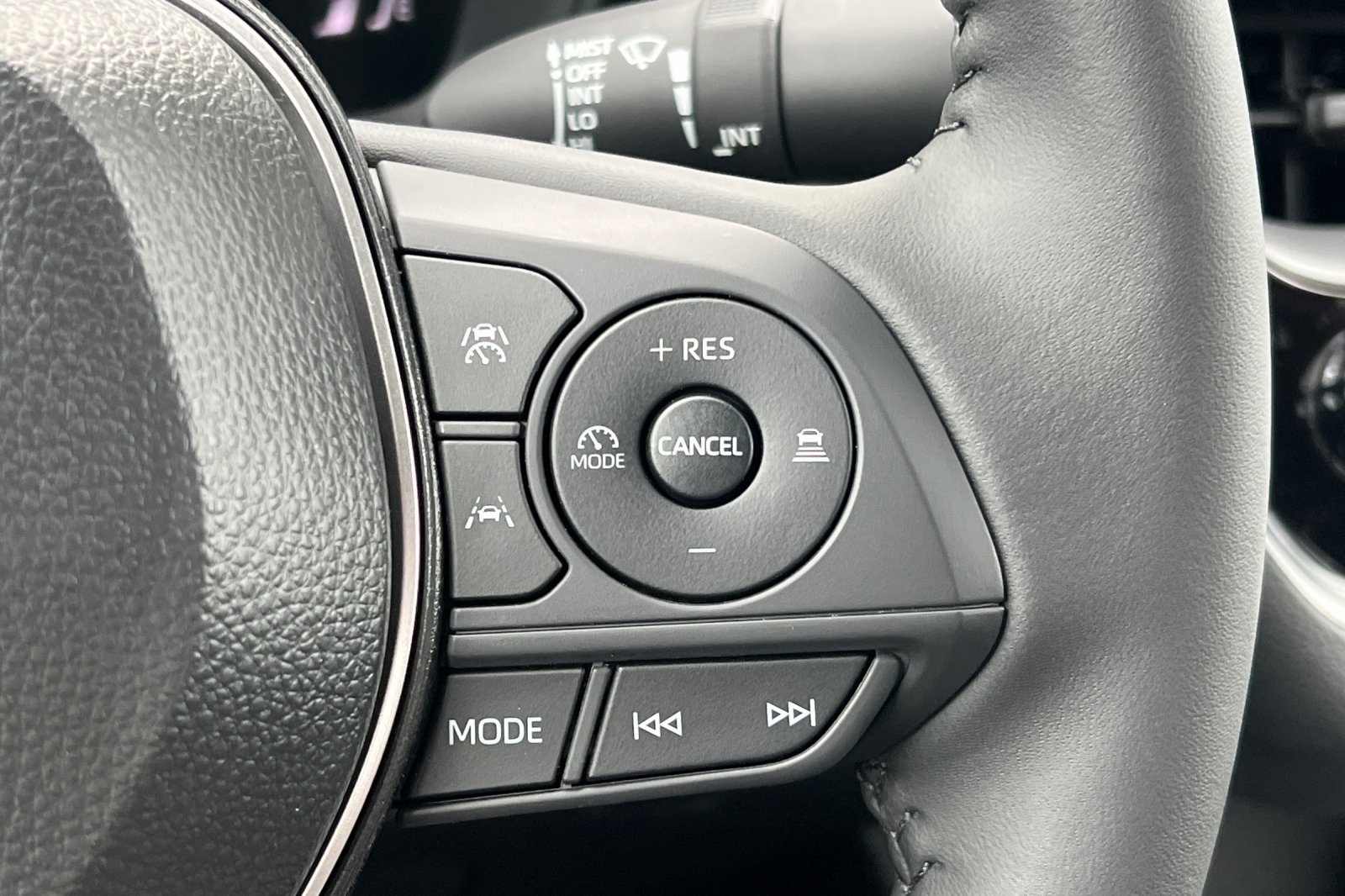 2026 Toyota Corolla SE photo 25