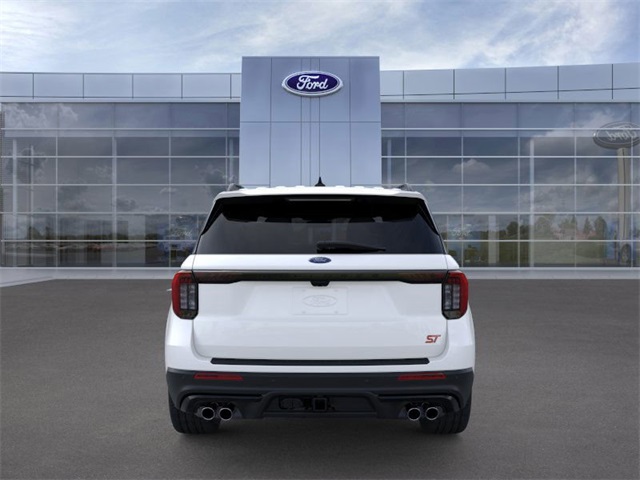 2025 Ford Explorer ST photo 4