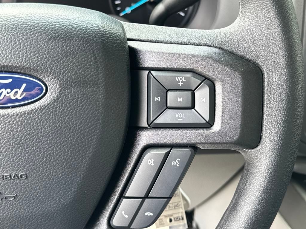 2026 Ford E-450 photo 20
