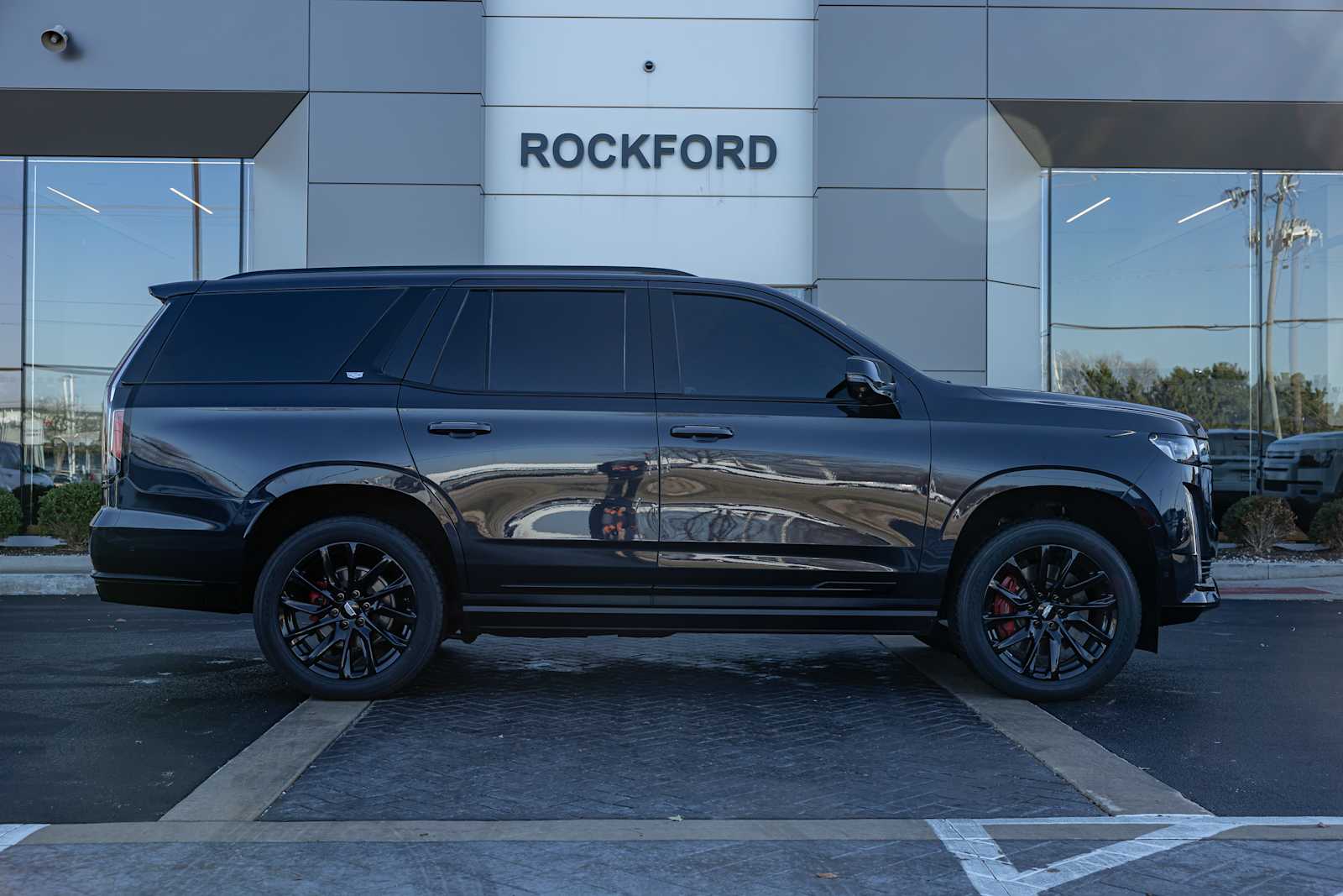 2022 Cadillac Escalade Sport Platinum photo 4